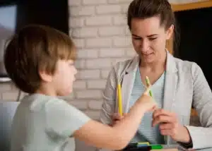 Acompañante de niños