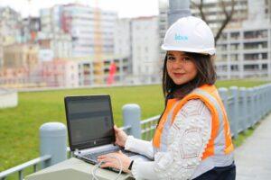 Experta en mantenimiento asistido por software